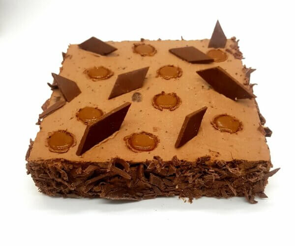 gateau Chocolat caramel 4/10 parts